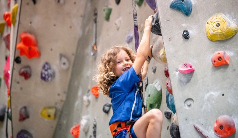 Action party - χώροι για παιδικά πάρτυ